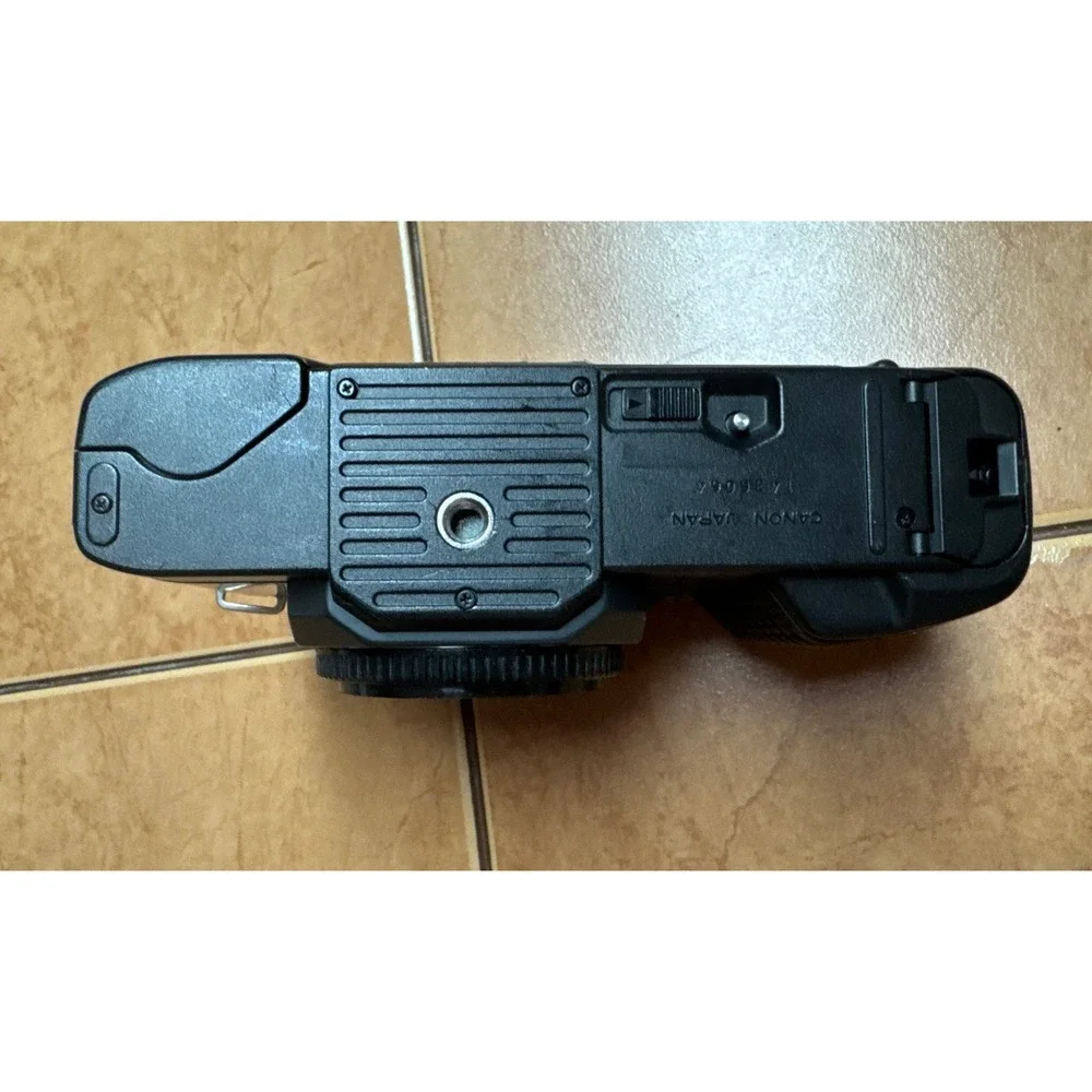 Canon T-70 35m Camera Body, Command Back, Repair‎ Only - Broken Battery Cover